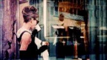 Breakfast At GIF - Breakfast At Tiffanys GIFs