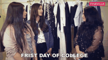 First Day Of College Sonam Kapoor GIF - First Day Of College Sonam Kapoor Pinkvilla GIFs