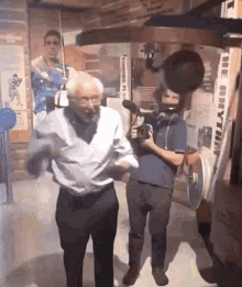 Bernie Sanders Boxing GIF - Bernie Sanders Boxing Punch GIFs