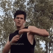 Elbow Elbow Hit GIF - Elbow Elbow Hit Left And Right GIFs