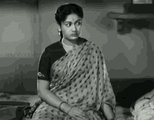 Savitri Savitri Amma GIF - Savitri Savitri Amma Mahanati GIFs