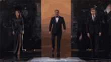 Russell Crowe Entrance GIF - Russell Crowe Entrance Les Miserables GIFs