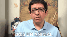 Eres Un Animal Aldo Bartra GIF - Eres Un Animal Aldo Bartra El Robot De Platon GIFs