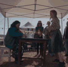 dancing excited giddy killing eve villanelle dancing excited giddy killing eve villanelle