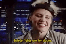 ghostbusters kate mc kinnon safety lights are for dudes smiling ghostbusters kate mc kinnon safety lights are for dudes smiling