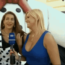 vanessa oliveira interview blue dress