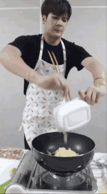 Funny Jackson Wang Funny GIF - Funny Jackson Wang Funny Cooking GIFs