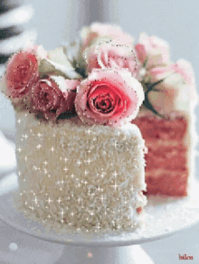 Cake Roses GIF - Cake Roses Celebrate GIFs