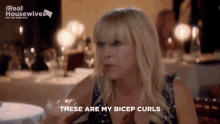 These Are My Bicep Curls Happy Hour GIF - These Are My Bicep Curls Happy Hour Cocktail GIFs