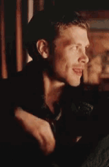 klaus-mikaelson-tvd.gif