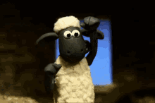 Shaun The Sheep GIF - Shaun The Sheep Stop Motion Wallace And Gromit GIFs