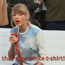 taylor swift singing 1989iscoming harry styles taylor taylor swift guitar red flag