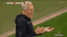 Clapping Hands Christian Streich GIF - Clapping Hands Christian Streich Fox Deportes GIFs