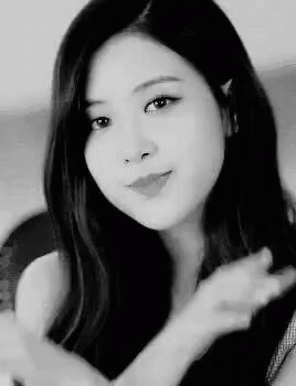 Rose Wink GIF - Rose Wink Heart - Discover & Share GIFs