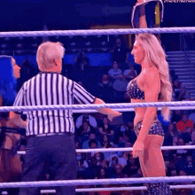 Sasha Banks Charlotte Flair GIF - Sasha Banks Charlotte Flair Smack Down Womens Champion GIFs