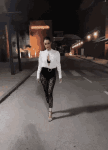 walk model