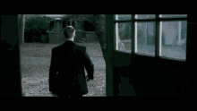 punching bradpitt