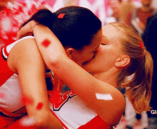 Glee Brittany Pierce GIF - Glee Brittany Pierce Santana Lopez GIFs