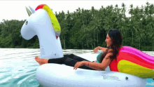 Relax Unicorn Lifebuoy GIF - Relax Unicorn Lifebuoy Inflatable Lifebuoy GIFs
