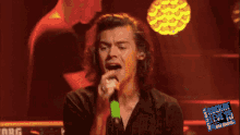 Harry Styles Singing GIF - Harry Styles Singing Vocalist GIFs