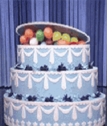 Seth Rogan Cake GIF - Seth Rogan Cake Happy Birthday GIFs