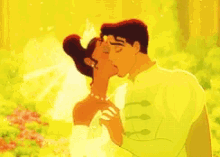 Disney Princess Kiss Gifs Tenor