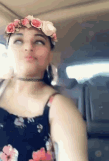 Daughter Driving GIF - Daughter Driving Mother And Daughter GIFs