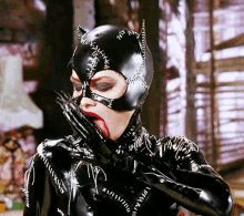Miau Catwoman GIF - Miau Catwoman Michelle Pfeiffer GIFs