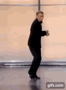 John Evans Fred Astaire GIF - John Evans Fred Astaire Wow GIFs