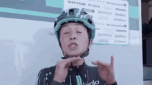 Cecilie Uttrup Ludwig Cycling GIF - Cecilie Uttrup Ludwig Cycling GIFs