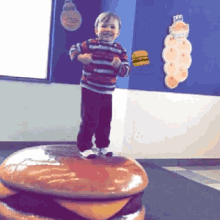 Happy Burger GIF - Happy Burger Dance GIFs