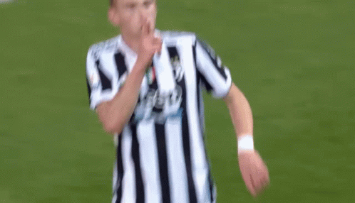 kulusevski-juventus.gif