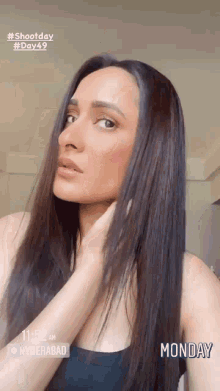 Pragya Jaiswal Keert GIF - Pragya Jaiswal Keert Straight Hair GIFs