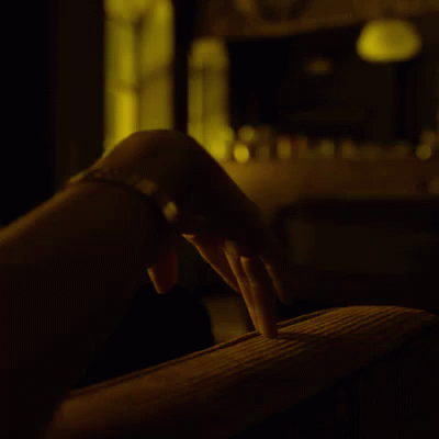 Fingers On Couch GIF - Daredevil Dored Waiting GIFs