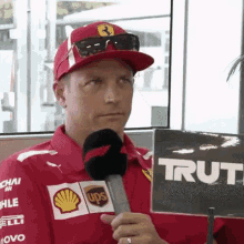 Kimi Räikkönen Thumbs Up GIF - Kimi Räikkönen Thumbs Up Kimi Raikkonen GIFs