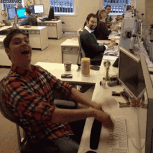 Working Back To Work GIF - Working Back To Work Get Back To Work GIFs
