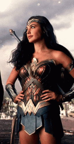 Gal Gadot Wonder Woman GIF - Gal Gadot Wonder Woman GIFs