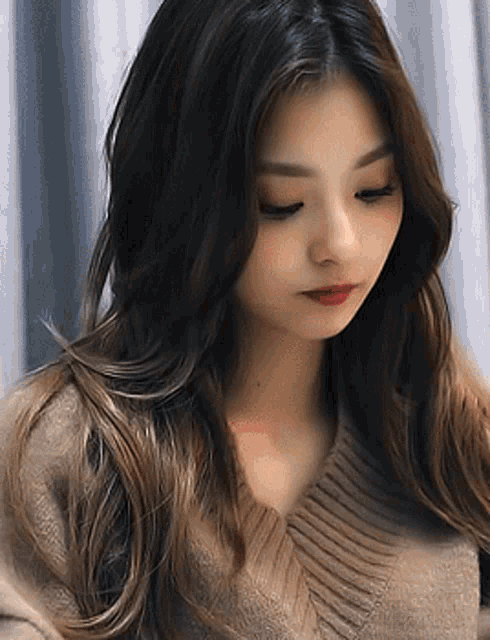 nagyung-fromis9.gif