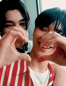 hendery ten wayv heart hendery ten wayv heart