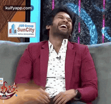Naveen Polishetty Clapping And Laughing.Gif GIF - Naveen Polishetty Clapping And Laughing Naveen Polishetty Naveen GIFs