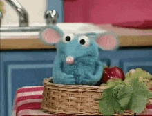 Tutter Mouse GIF - Tutter Mouse Bear In The Big Blue House GIFs