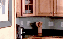 One Tree Hill Peaking GIF - One Tree Hill Peaking Looking GIFs