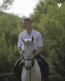 Riding Horse Videoland GIF - Riding Horse Videoland Prince Charming GIFs