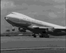Airplane Fly GIF - Airplane Plane Fly GIFs