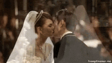 %E6%96%B0%E5%A9%9Ahappily married newly wed %E6%96%B0%E5%A9%9Ahappily married newly wed