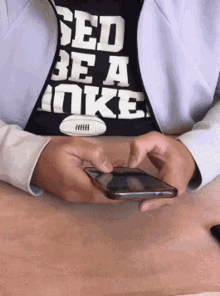 reply wing phone typing fast reply reply wing phone typing fast reply