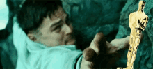 Oscar Leonardo Dicaprio GIF - Oscar Leonardo Dicaprio Reaching GIFs
