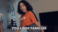 You Look Familiar Kassandra Lee GIF - You Look Familiar Kassandra Lee Recollecting GIFs