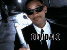 Will Smith Quiere Que Olvides Lo Que Has Visto GIF - Hombres De Negro Agente Gafas De Sol GIFs