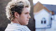 Niall Horan One Direction GIF - Niall Horan One Direction Turn GIFs